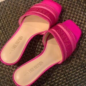 NWOT Dream Pairs W DRESS SHOE SYN